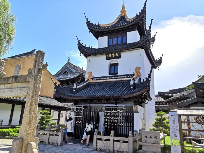 面相学“小财看鼻,大财看眼”真有道理吗?贫富一眼就能看出来?